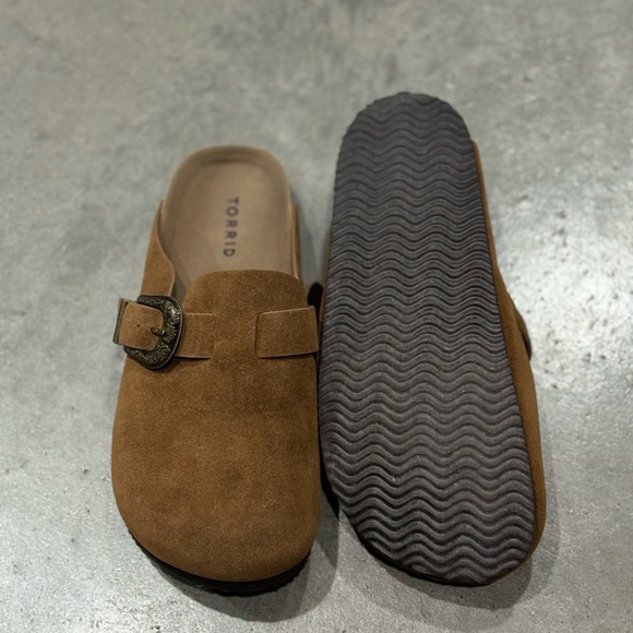 TORRID Western Buckle Clog - Picture 3 of 3